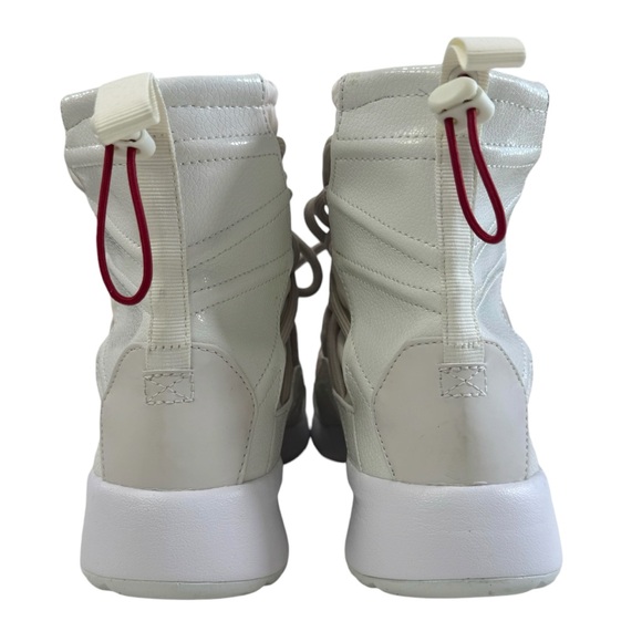 Nike Tanjun High Rise Sneakers in Phantom/Desert Sand/Gym Red Women's Size 8.5 - Picture 6 of 16